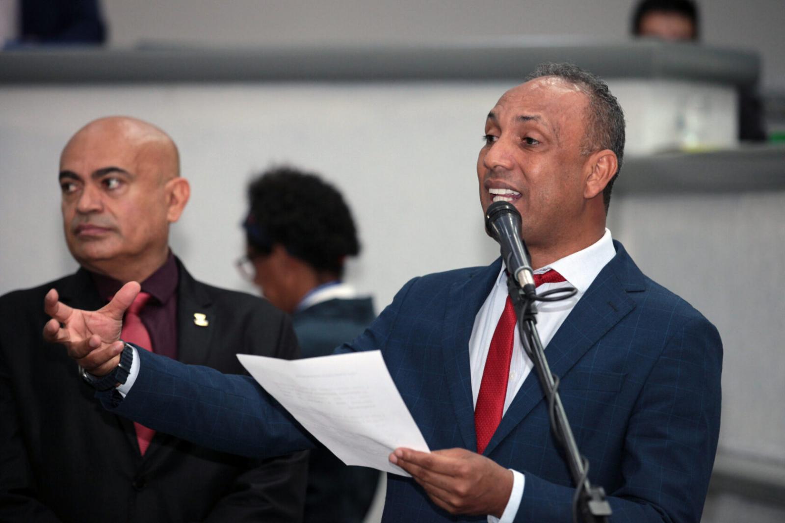 Junior Coringa Solicita Implementação da Lei n. 6.311, de 15 de outubro de 2019 Superintendência de Cuidados e Prevenção às Drogas em Campo Grande.