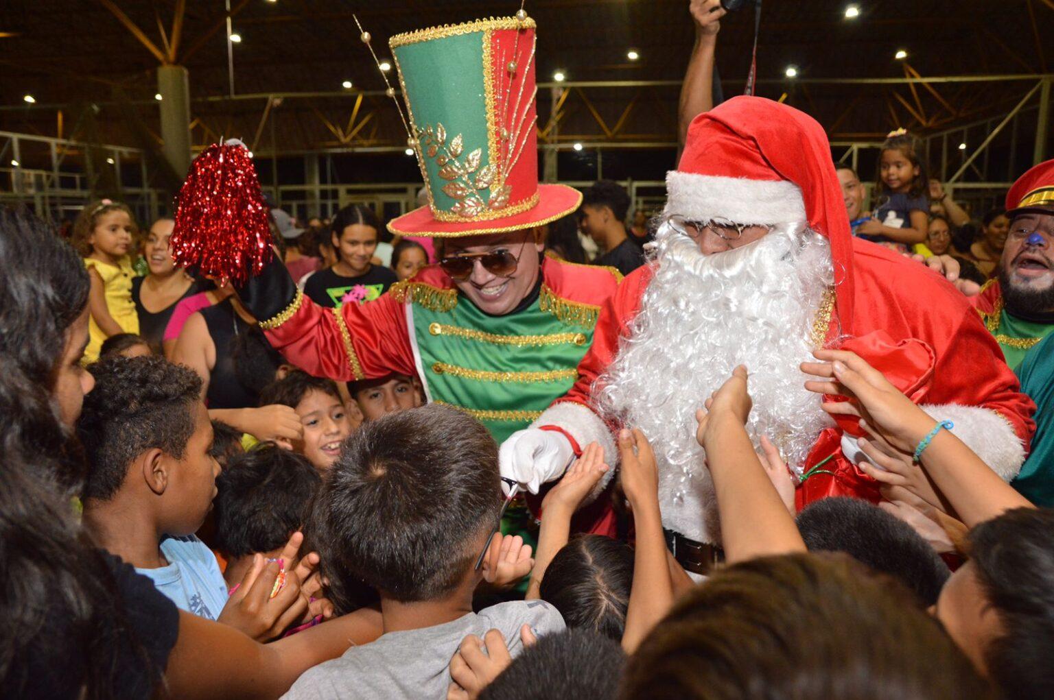 “Natal nos Bairros” chega ao Parque Jacques da Luz nesta segunda-feira.