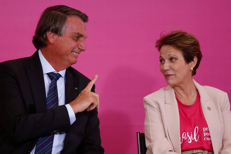 Bolsonaro detona senadora de MS e manda recado para Tereza Cristina. Bolsonaro detona senadora de MS e manda recado para Tereza Cristina.