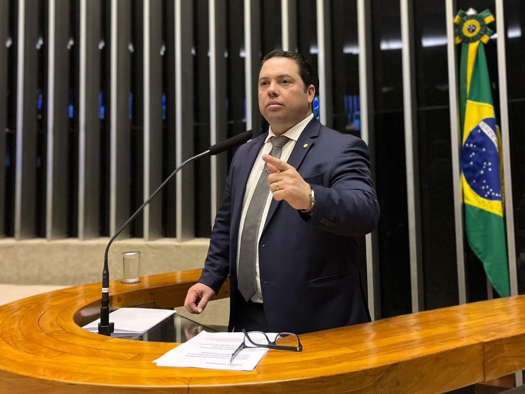 Rodolfo Nogueira diz que decisão do TCU ‘reforça crime de responsabilidade’ de Lula. Rodolfo Nogueira diz que decisão do TCU ‘reforça crime de responsabilidade’ de Lula.