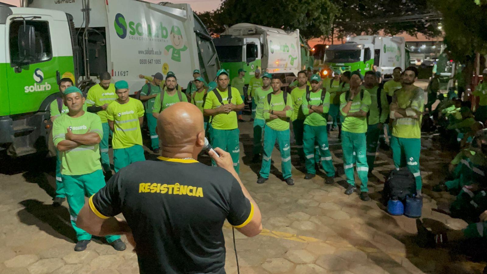 Ronilço Guerreiro ministra palestras sobre cuidados com a saúde mental durante o Janeiro Branco.