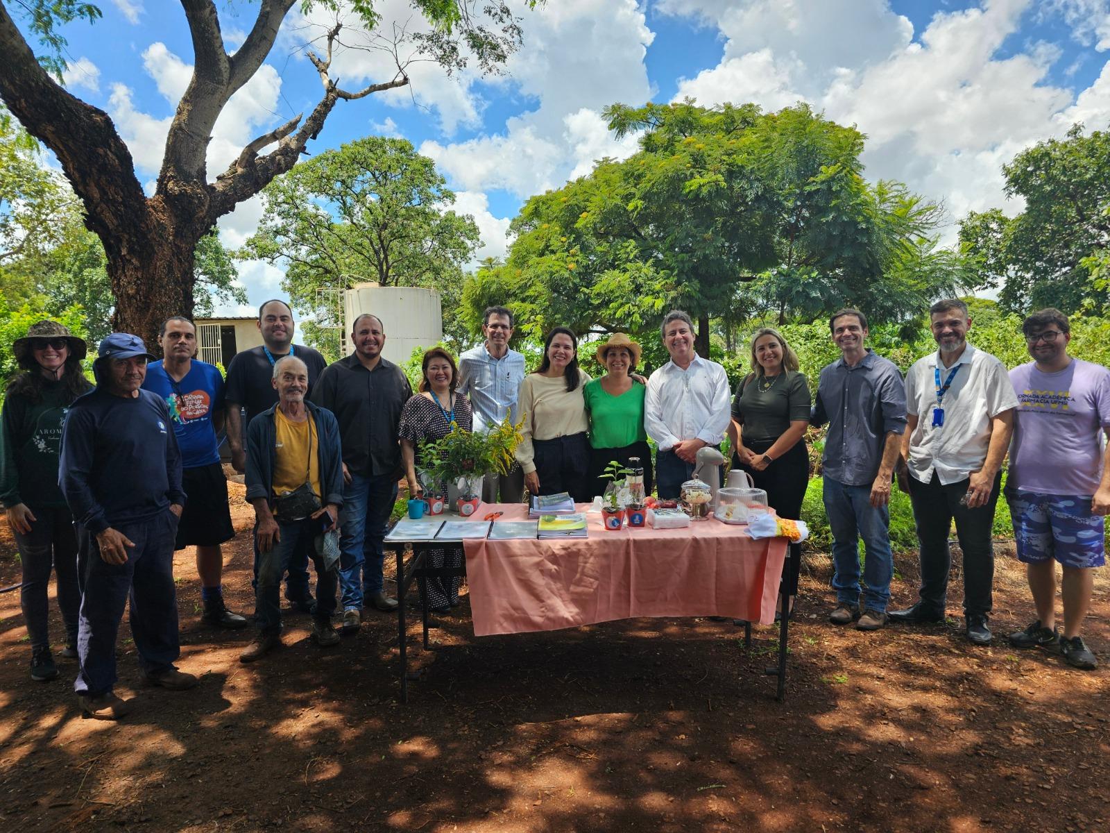 Secretaria de Saúde e UFMS estreitam colaboração em projetos inovadores no Estado. Secretaria de Saúde e UFMS estreitam colaboração em projetos inovadores no Estado.