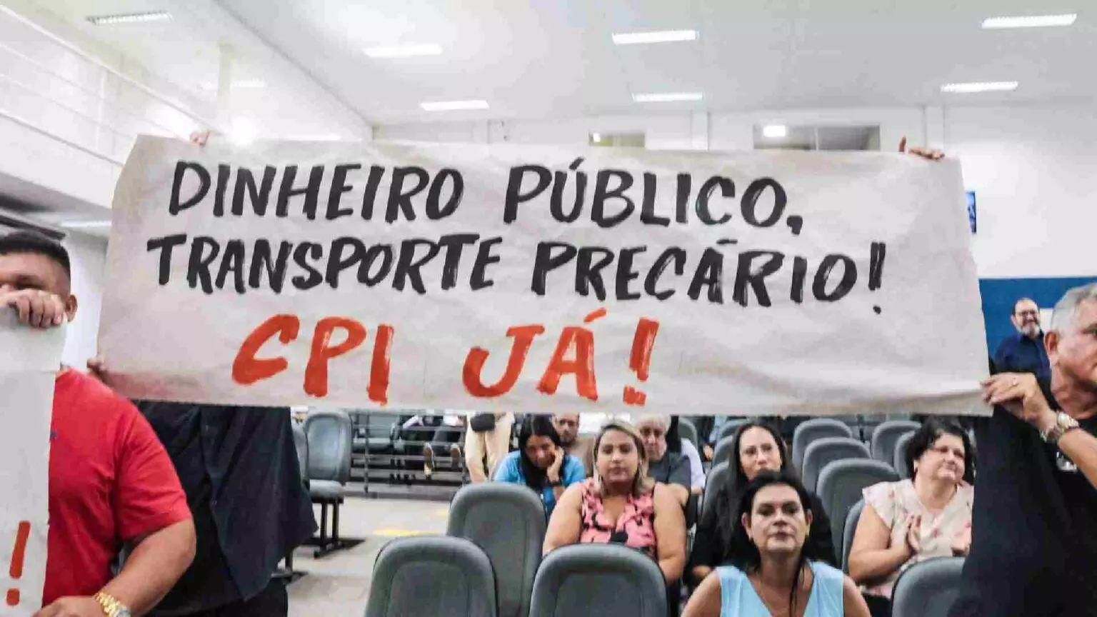O presidente da câmara municipal  Papy,  bloqueia perfis sobre transporte coletivo da Capital, para não receber criticas do povo. O presidente da câmara municipal  Papy,  bloqueia perfis sobre transporte coletivo da Capital, para não receber criticas do povo.