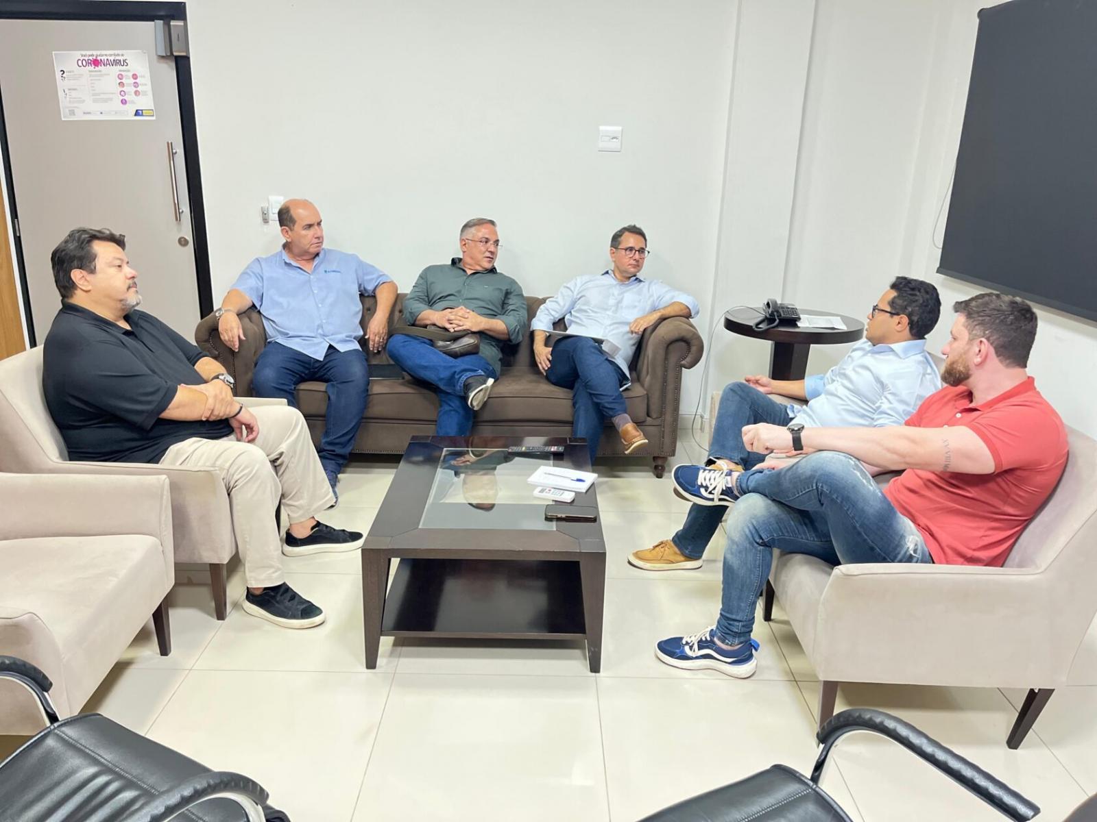 Com apoio do vereador Maicon Nogueira, diretoria da Acrissul convida vereadores para a 85ª edição da Expogrande.