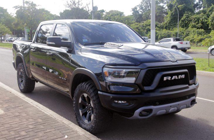 Dodge Ram doada pela Receita Federal ao Detran-MS vai servir para ações educativas. Dodge Ram doada pela Receita Federal ao Detran-MS vai servir para ações educativas.