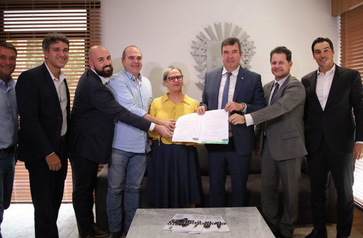 Fundo Clima Pantanal é regulamentado com R$ 40 milhões para preservar o bioma em MS. Fundo Clima Pantanal é regulamentado com R$ 40 milhões para preservar o bioma em MS.