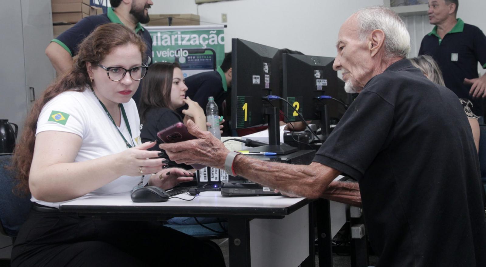 Mais perto do cidadão: Detran-MS leva nesta quinta-feira serviços ao Distrito Pana, em Nova Alvorada do Sul. Mais perto do cidadão: Detran-MS leva nesta quinta-feira serviços ao Distrito Pana, em Nova Alvorada do Sul.
