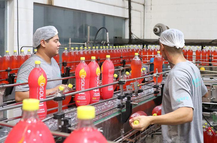 Mercado de trabalho em Mato Grosso do Sul atrai cada vez mais mulheres e jovens. Mercado de trabalho em Mato Grosso do Sul atrai cada vez mais mulheres e jovens.
