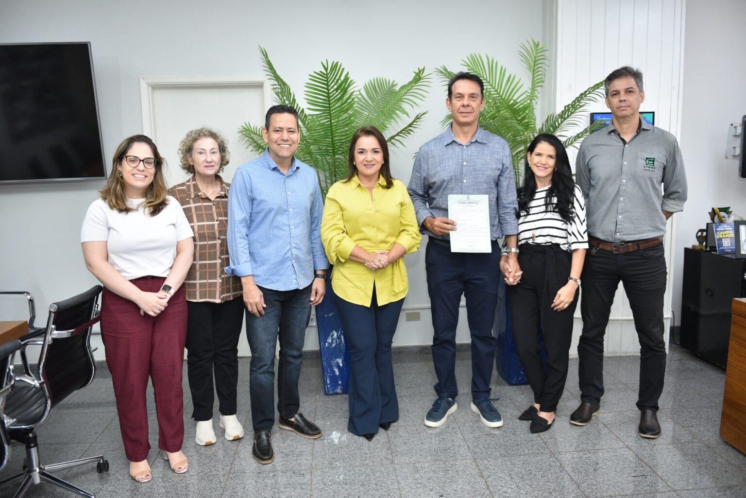 Prefeitura de Campo Grande acelera desenvolvimento econômico com desburocratização e agilidade na emissão de licenças.