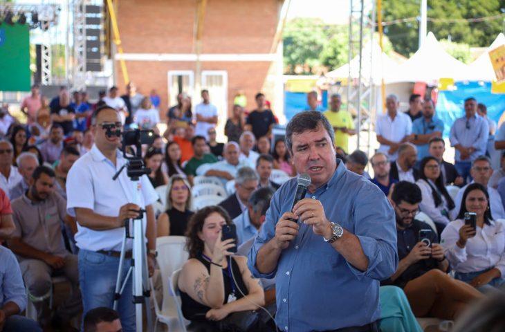Com boom econômico e nova realidade social, Ribas do Rio Pardo recebe pacote de obras no aniversário. Com boom econômico e nova realidade social, Ribas do Rio Pardo recebe pacote de obras no aniversário.