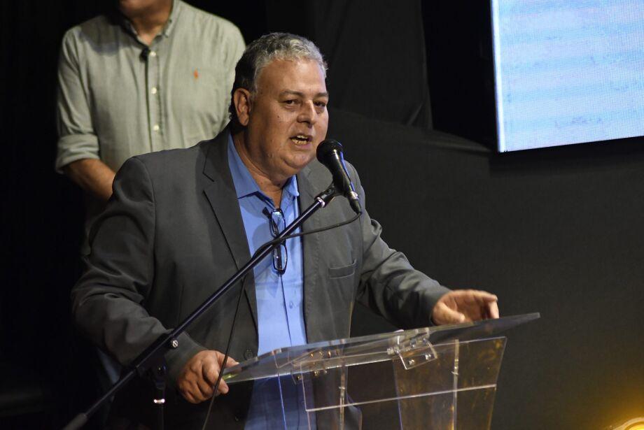 Presidente da União dos Vereadores vira réu por desvio de dinheiro da entidade. Presidente da União dos Vereadores vira réu por desvio de dinheiro da entidade.