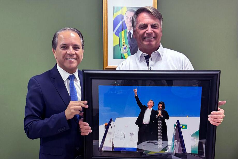 Com aval do ex presidente Jair Messias  Bolsonaro, Coronel David vai comandar o PL de Campo Grande. Com aval do ex presidente Jair Messias  Bolsonaro, Coronel David vai comandar o PL de Campo Grande.