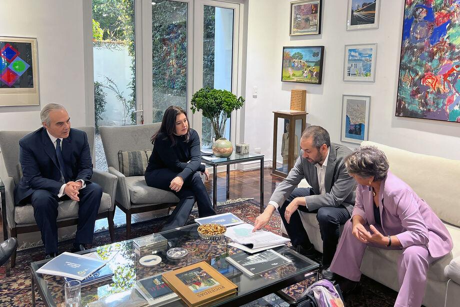 Reunião da ministra do Planejamento e Orçamento, Simone Tebet, Chile quer Corredor Bioceânico com Brasil, Argentina e Paraguai. Reunião da ministra do Planejamento e Orçamento, Simone Tebet, Chile quer Corredor Bioceânico com Brasil, Argentina e Paraguai.
