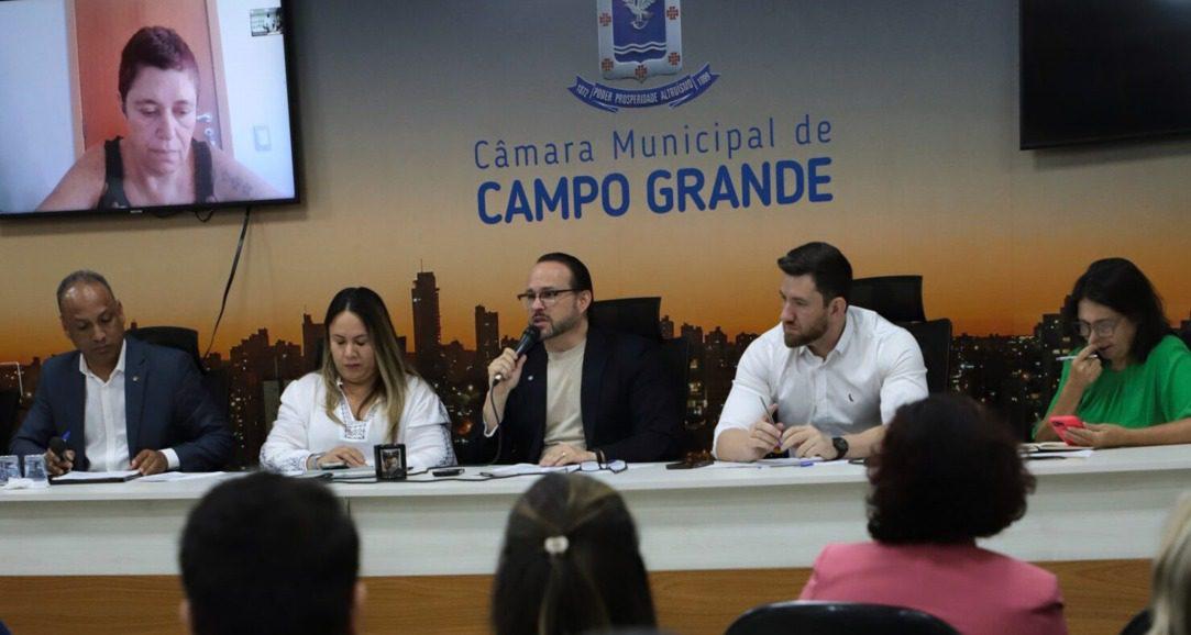 Em 1ª oitiva de CPI, engenheira destaca que contrato do transporte deve ser fiscalizado de forma permanente. Em 1ª oitiva de CPI, engenheira destaca que contrato do transporte deve ser fiscalizado de forma permanente.