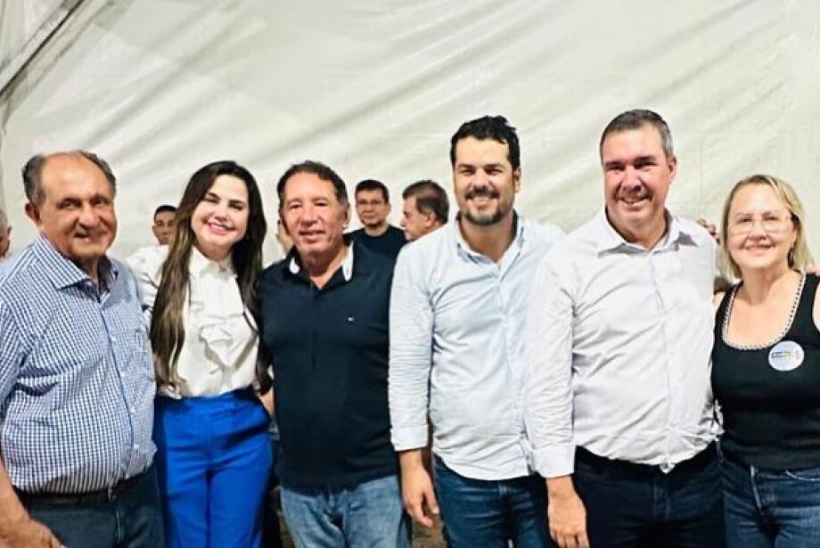 Novo presidente da União das câmara de  Vereadores e seu vice presidente  o vereador Junior Coringa credita vitória ao resgate da credibilidade. Novo presidente da União das câmara de  Vereadores e seu vice presidente  o vereador Junior Coringa credita vitória ao resgate da credibilidade.