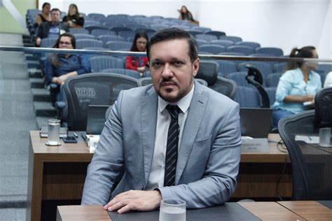 O partido PDT-MS rejeita a volta de Lucas de Lima e reforça busca de suplente pela vaga na assembleia legislativa de Mato Grosso do Sul.  O partido PDT-MS rejeita a volta de Lucas de Lima e reforça busca de suplente pela vaga na assembleia legislativa de Mato Grosso do Sul.