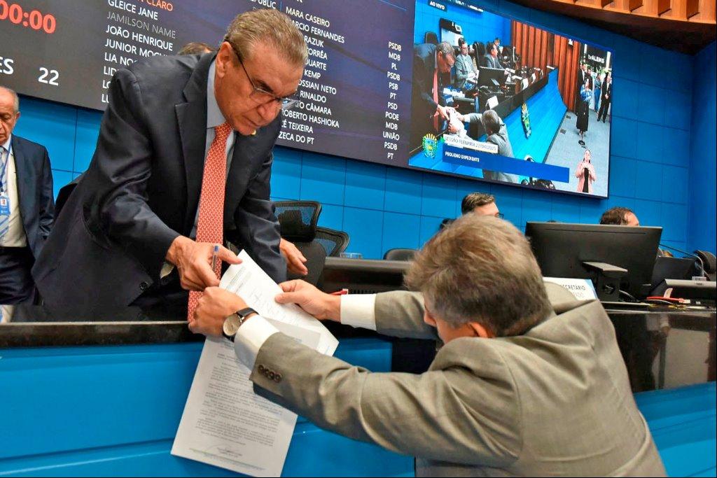 Ordem do Dia: Quatro projetos são aprovados na sessão desta terça-feira. Ordem do Dia: Quatro projetos são aprovados na sessão desta terça-feira.