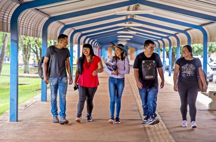 Primeira do Brasil com cotas indígenas em todos os cursos, UEMS promove cidadania e transforma vidas. Primeira do Brasil com cotas indígenas em todos os cursos, UEMS promove cidadania e transforma vidas.