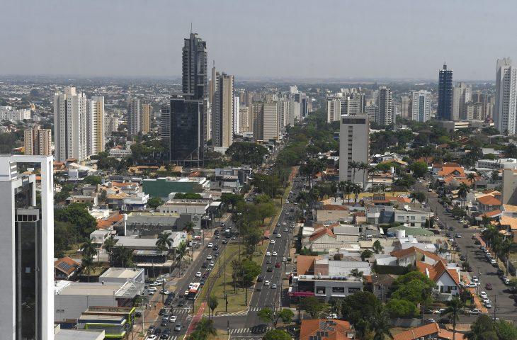 Semana começa com tempo firme, mas podem ter chuvas pontuais pelo Estado. Semana começa com tempo firme, mas podem ter chuvas pontuais pelo Estado.