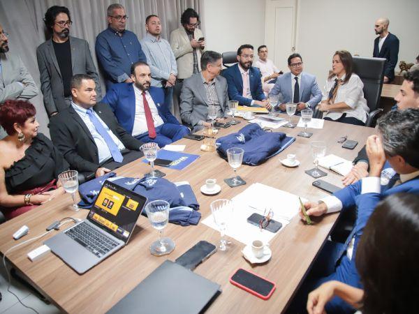 Vereadores de Campo Grande debatem sobre R$ 26 mi para Educação com prefeita Adriane e diretor do FNDE.