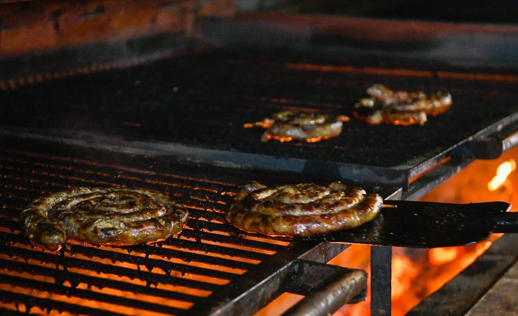 Agendão: fim de semana tem MS ao Vivo com Luísa Sonza, Dead Fish, Festa da Linguiça, da Farinha e Festival da Cerveja. Agendão: fim de semana tem MS ao Vivo com Luísa Sonza, Dead Fish, Festa da Linguiça, da Farinha e Festival da Cerveja.