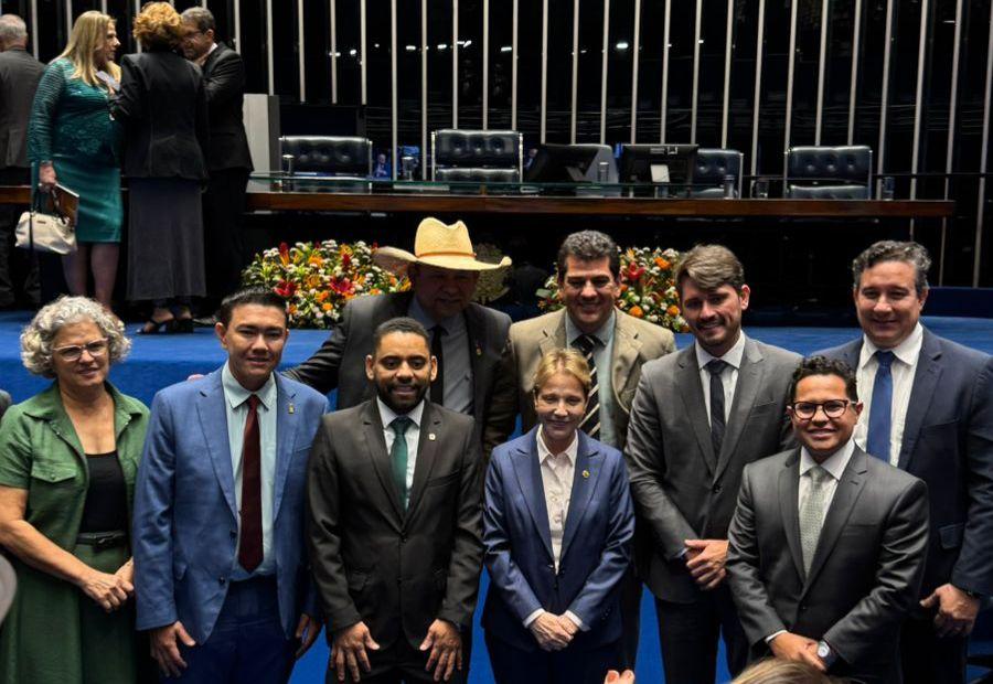 Câmara CG marca presença na Marcha dos Prefeitos em Brasília e reforça defesa do municipalismo.