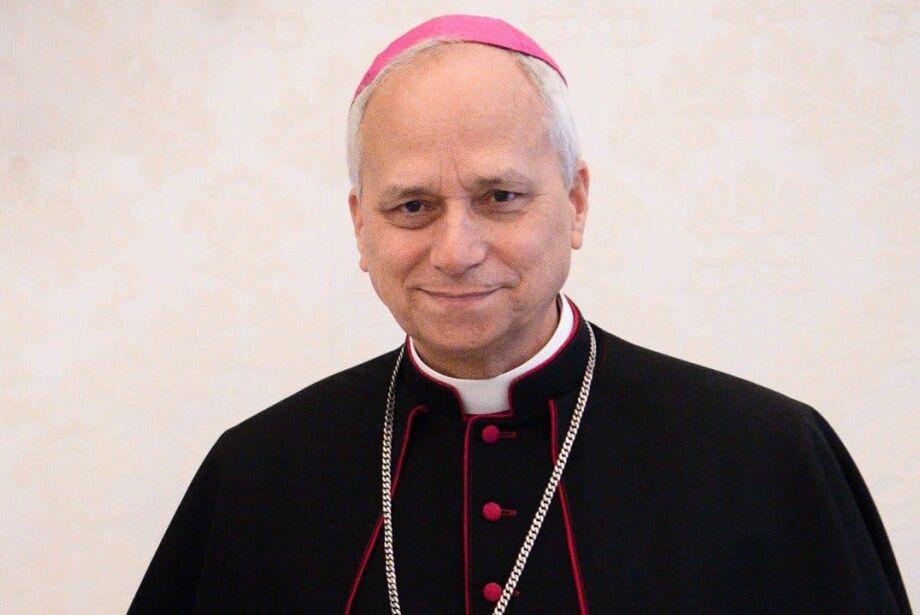 Cardeal americano Robert Prevost é o novo papa. Cardeal americano Robert Prevost é o novo papa.