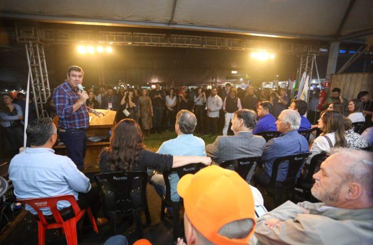 Com apoio do Governo, tradicional Festa da Linguiça movimenta turismo e valoriza cultura em Maracaju. Com apoio do Governo, tradicional Festa da Linguiça movimenta turismo e valoriza cultura em Maracaju.