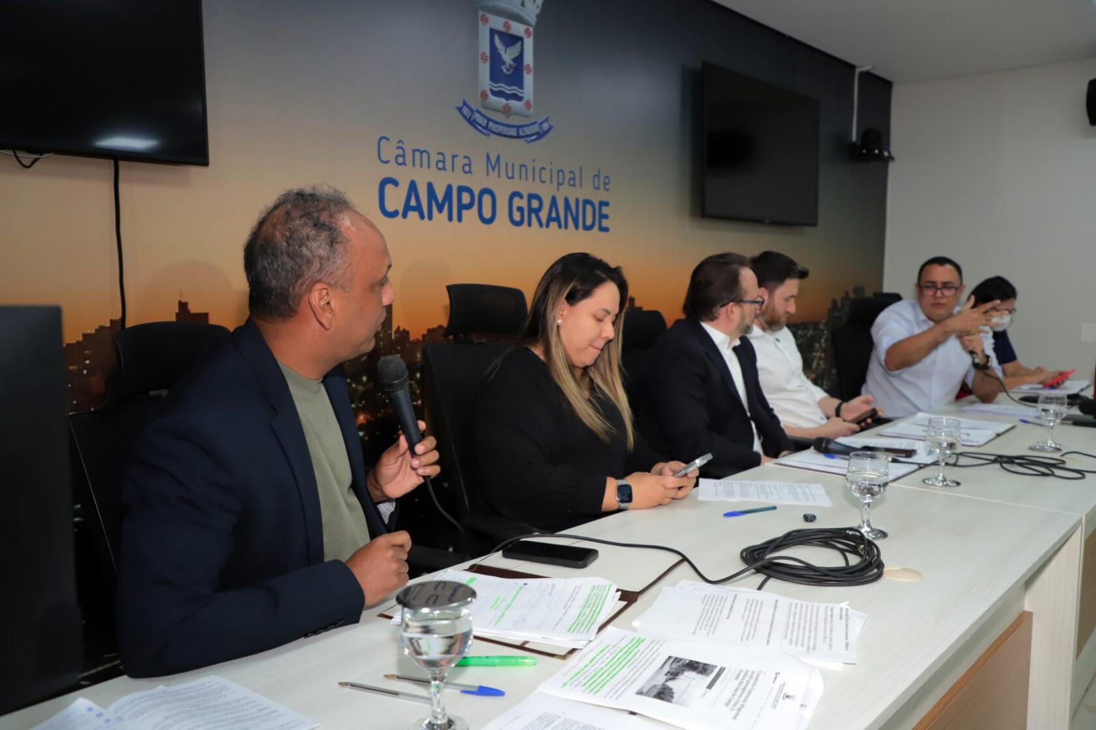 CPI  do Consórcio se aproxima da marca de 600 denúncias contra o transporte coletivo  na Câmara Municipal de Campo Grande. CPI  do Consórcio se aproxima da marca de 600 denúncias contra o transporte coletivo  na Câmara Municipal de Campo Grande.
