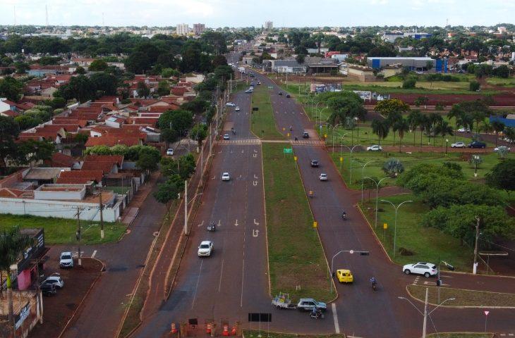 Governo de MS avança com obras em Dourados e prepara novo terminal aeroportuário. Governo de MS avança com obras em Dourados e prepara novo terminal aeroportuário.