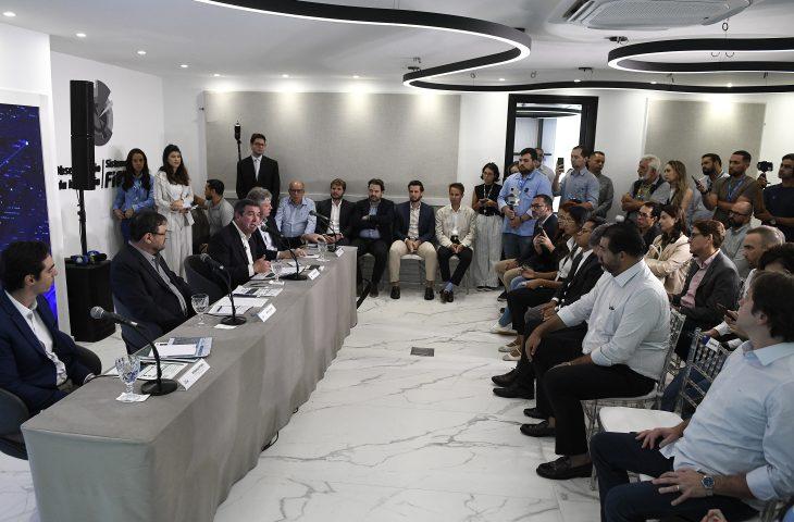 Investimento industrial fortalece economia de MS e reflete na geração de emprego e renda. Investimento industrial fortalece economia de MS e reflete na geração de emprego e renda.