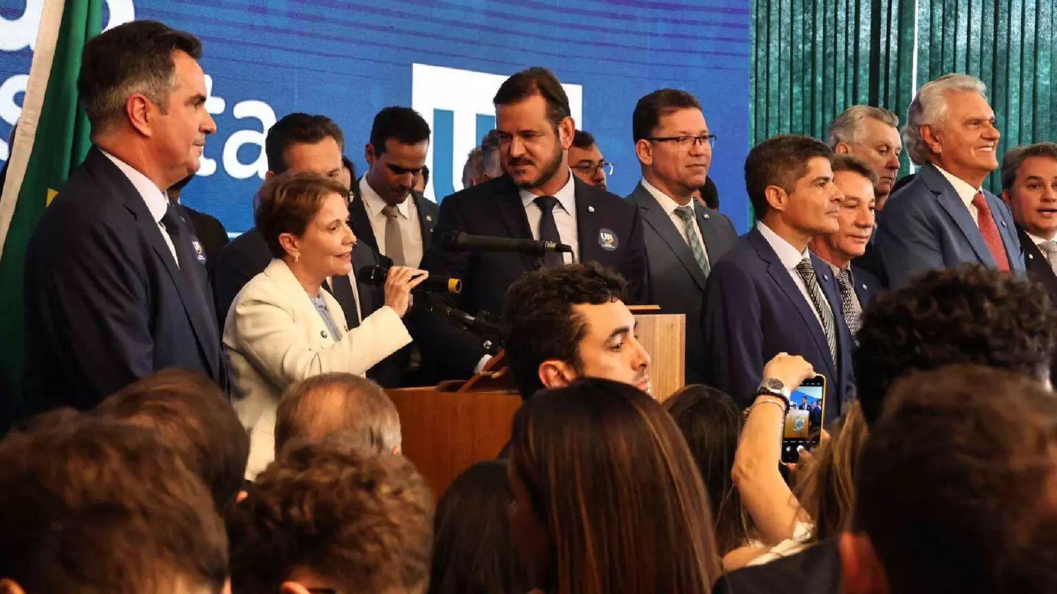 Liderado pela Senadora  Tereza Cristina em Mato Grosso do Sul, União Progressista terá 109 deputados e 14 senadores. Liderado pela Senadora  Tereza Cristina em Mato Grosso do Sul, União Progressista terá 109 deputados e 14 senadores.