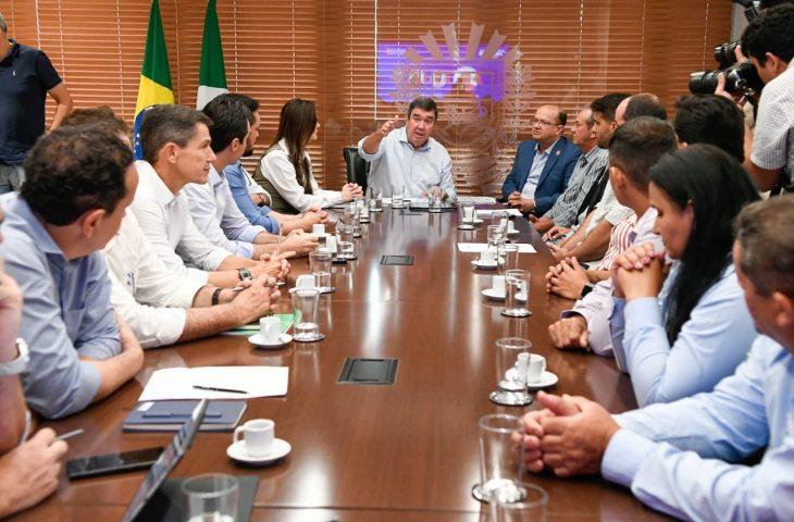MS Ativo: Rochedo apresenta projetos de pavimentação de bairros e nova ponte ao Governo do Estado. MS Ativo: Rochedo apresenta projetos de pavimentação de bairros e nova ponte ao Governo do Estado.