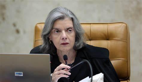PF vai investigar caso da ministra barrada em evento da Comissão de Ética. PF vai investigar caso da ministra barrada em evento da Comissão de Ética.