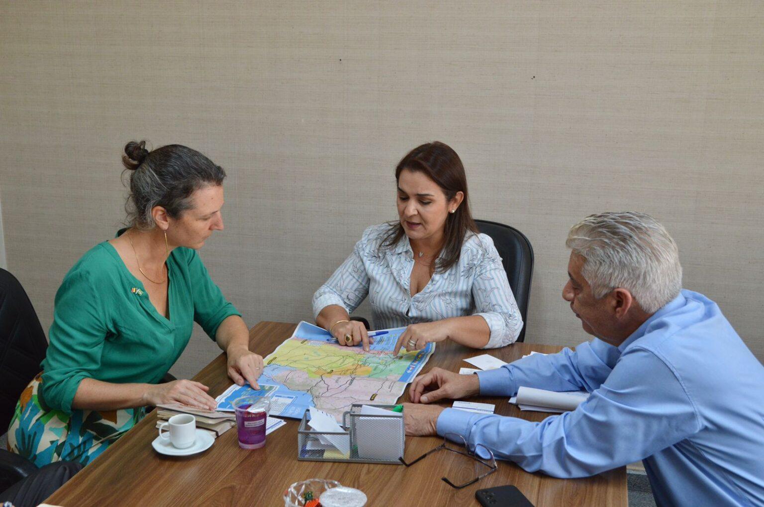 Prefeitura apresenta projetos e potencialidades de Campo Grande à cônsul-geral da Bélgica.