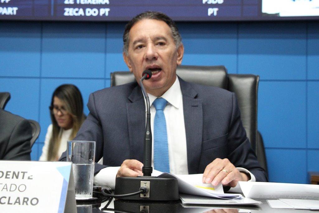 Presidente publica decreto legislativo que ratifica convênios e protocolos do ICMS.