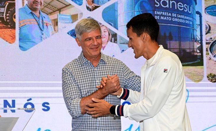 Sanesul anuncia parceria com o paratleta olímpico Yeltsin Jacques, medalhista em Paris e Tóquio. Sanesul anuncia parceria com o paratleta olímpico Yeltsin Jacques, medalhista em Paris e Tóquio.