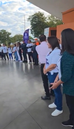 Em evento contra violência, Nelsinho promove "abraço" entre a prefeita Adriane Lopes e a ex deputada Federal Rose Modesto. Em evento contra violência, Nelsinho promove "abraço" entre a prefeita Adriane Lopes e a ex deputada Federal Rose Modesto.