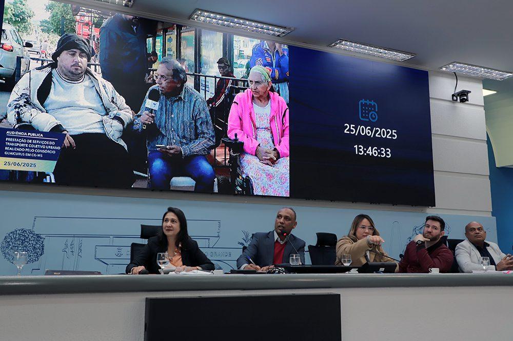Câmara aproxima CPI do povo e ouve denúncias de usuários contra o sistema de transporte.