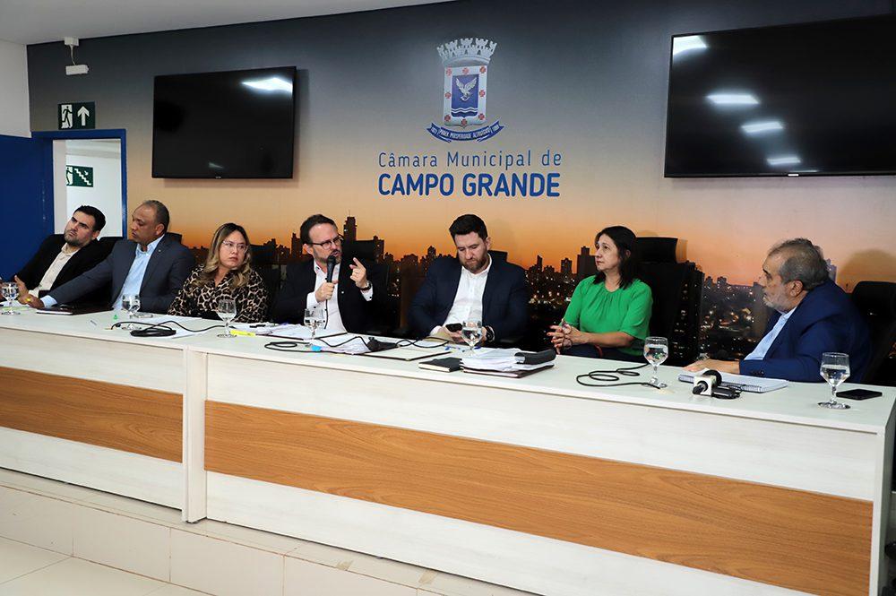 Diretor de Consórcio defende repactuação de contrato em última oitiva da CPI do Transporte.