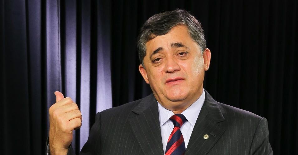 Líder do governo Lula  na Câmara defende tributação de títulos do mercado financeiro. Líder do governo Lula  na Câmara defende tributação de títulos do mercado financeiro.
