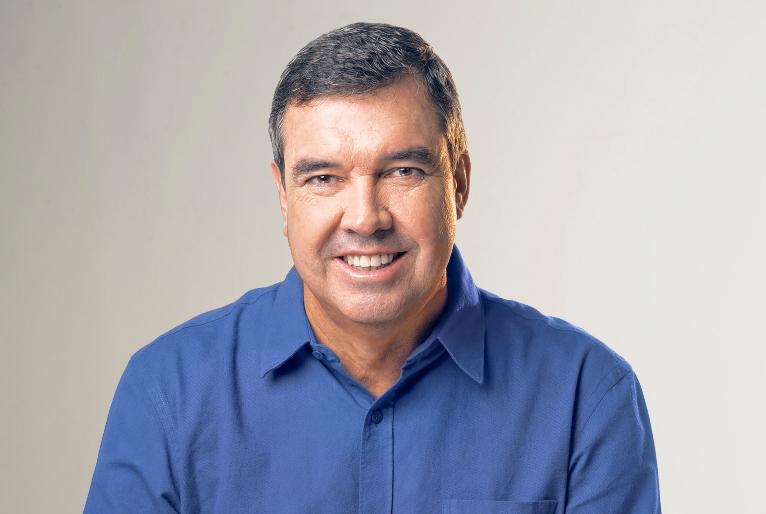 Maior liderança do PSDB confirma que o Governador  Eduardo Riedel vai mesmo deixar sigla em Campo Grande Mato Grosso do Sul.