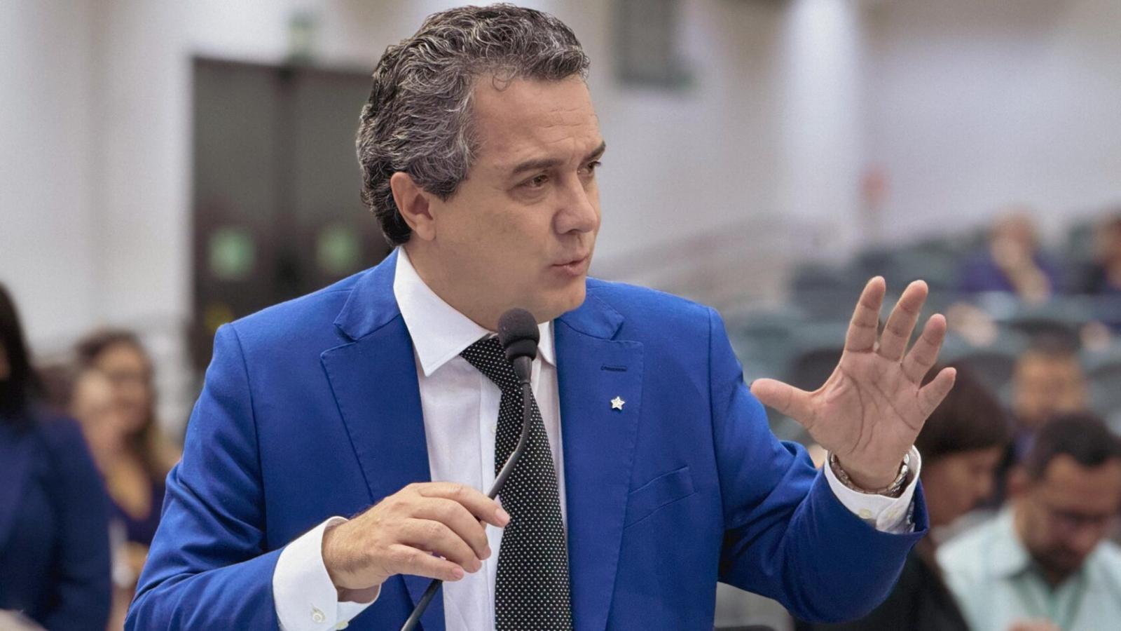 No Dia do Funcionário Público Aposentado, Landmark reforça luta por dignidade e propõe auxílios na LDO. No Dia do Funcionário Público Aposentado, Landmark reforça luta por dignidade e propõe auxílios na LDO.