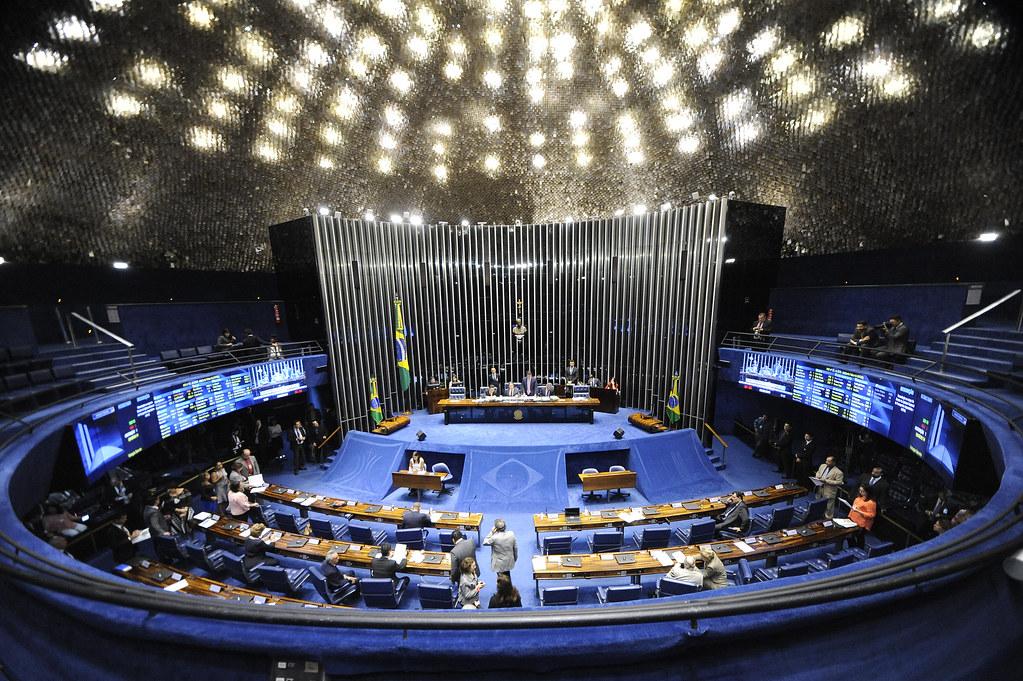 Senado analisa cota de 30% para mulheres em conselhos de estatais. Senado analisa cota de 30% para mulheres em conselhos de estatais.