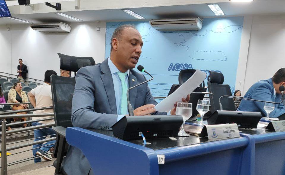 Vereador Junior Coringa apresenta pedidos de melhorias para diversas regiões de Campo Grande.