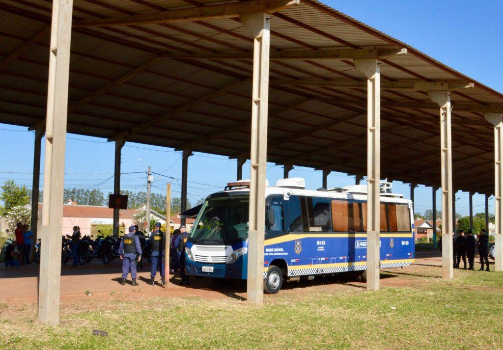 Base Móvel da GCM amplia segurança nos bairros de Campo Grande.