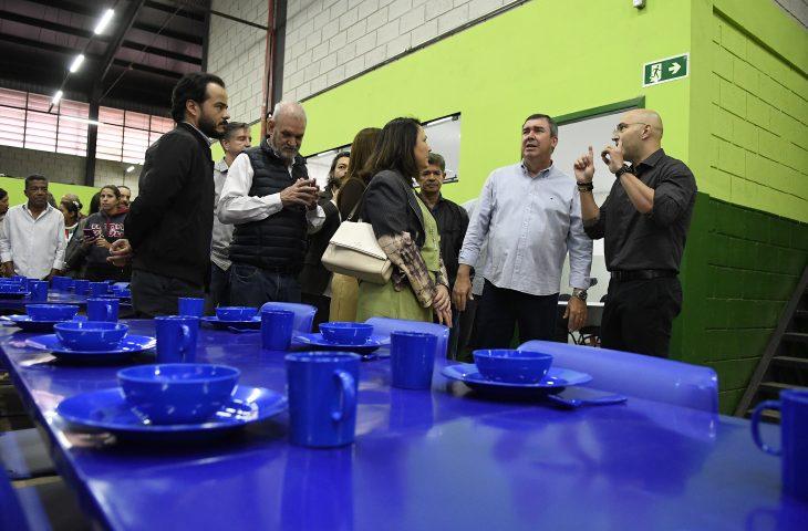 Governo de MS inaugura escola para atender 400 alunos com ensino regular e profissionalizante no Jardim Noroeste Governo de MS inaugura escola para atender 400 alunos com ensino regular e profissionalizante no Jardim Noroeste