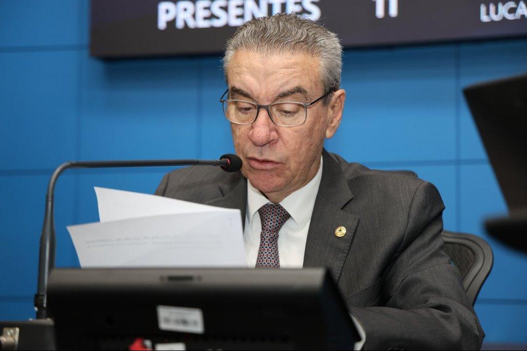 Projeto assegura notificação do vencimento da CNH via WhatsApp com 30 dias de antecedência.