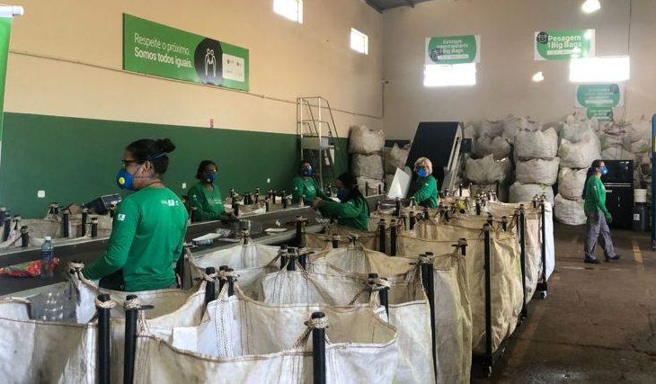 MS lidera inovação regulatória em resíduos sólidos com o primeiro Selo de Sustentabilidade do Brasil. MS lidera inovação regulatória em resíduos sólidos com o primeiro Selo de Sustentabilidade do Brasil.