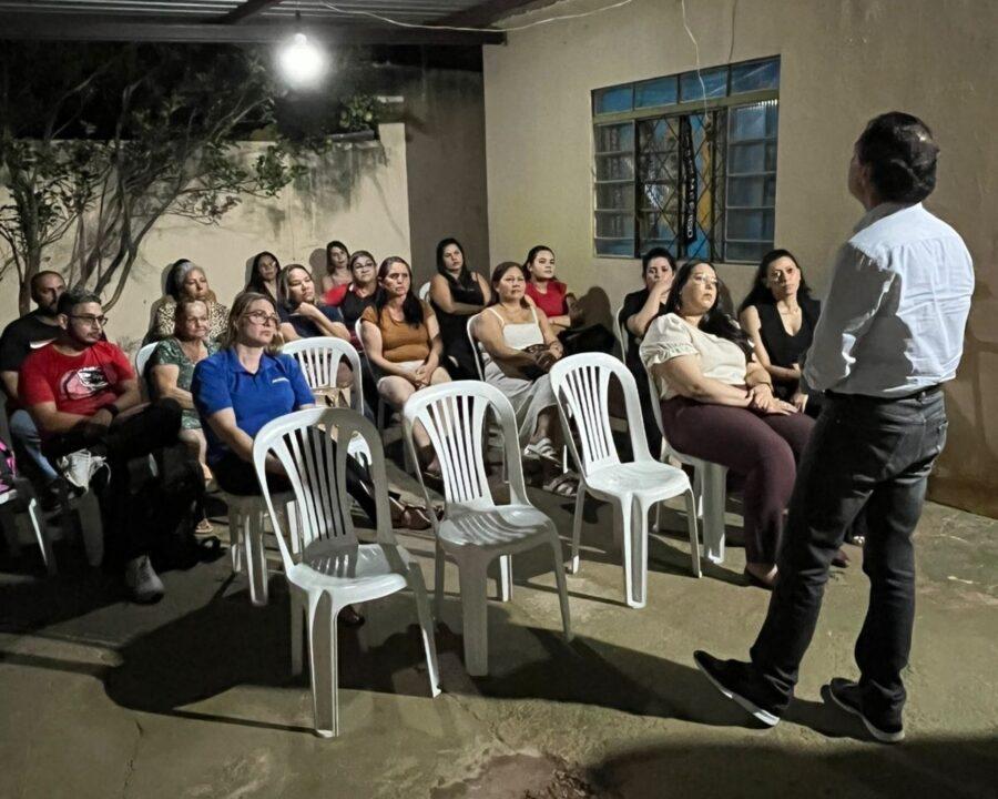 Vereador Marquinhos Trad ouve moradores da região da Piratininga.